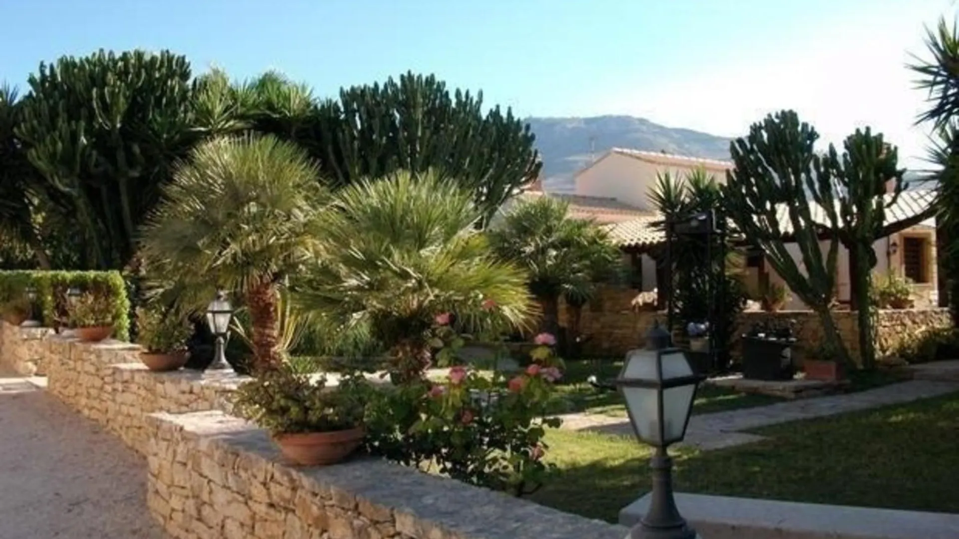 Torre Venza - Drei-Zimmer-Wohnung Il Baglietto Valderice Italy